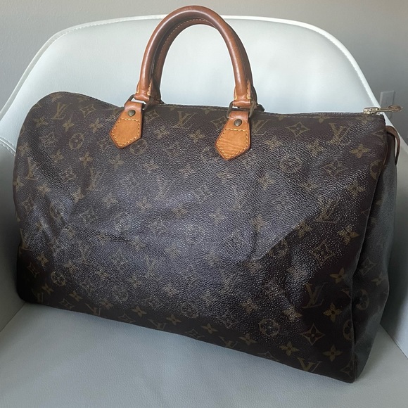 Louis Vuitton Monogram Speedy 40 ๐ผ VINTAGE โ๏ธOFFERS WELCOMEDโ๏ธ - Picture 4 of 16